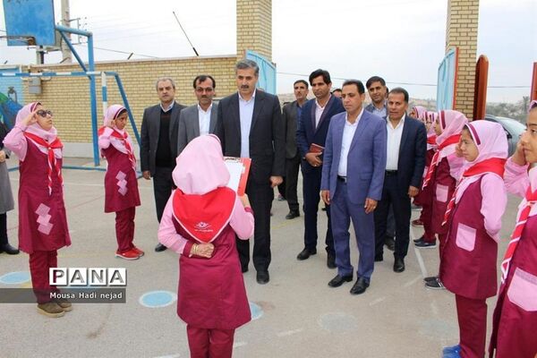بازدید مدیرکل آموزش و پرورش استان بوشهر از شهرستان جم
