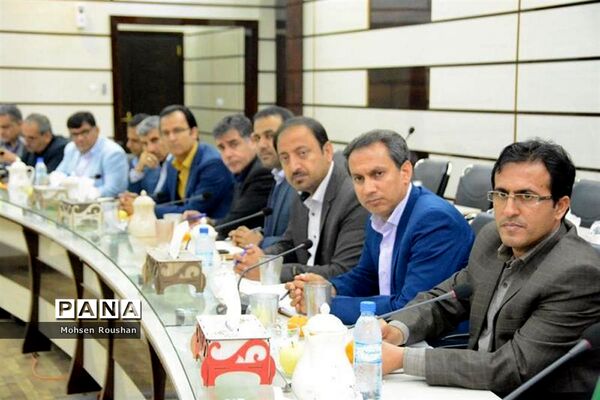 نشست توجیهی طرح تقویت بنیه علمی استان بوشهر