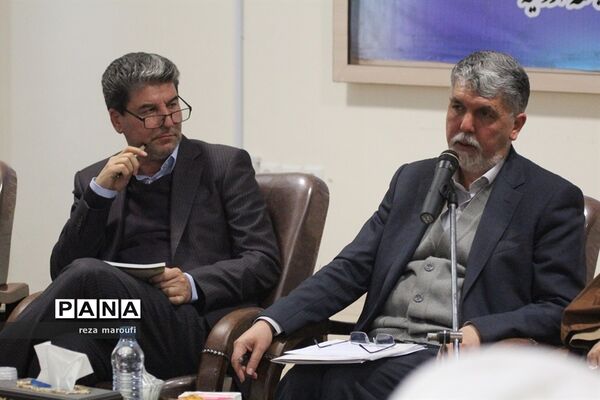 نشست شورای فرهنگ عمومی استان آذربایجان‌غربی با حضور وزیر فرهنگ و ارشاد اسلامی