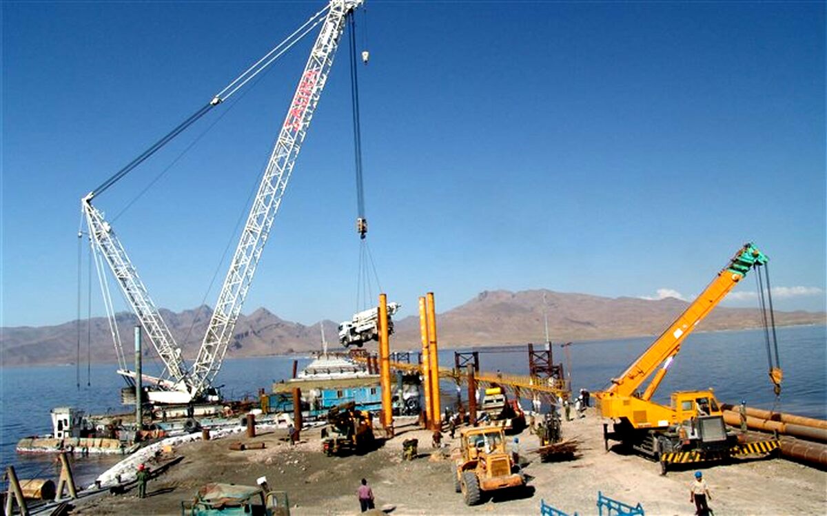 دستگاه‌های اجرایی به برخی طرح‌های نیمه تمام چسبیده‌اند