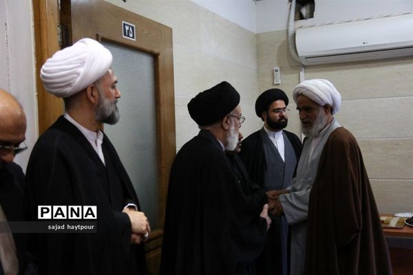 منزل آیت الله شاهرودی در قم سیاه پوش شد