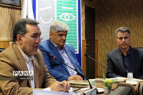 نشست خبری مدیرکل آموزش و پرورش فارس به‌مناسبت هفته نهضت سوادآموزی