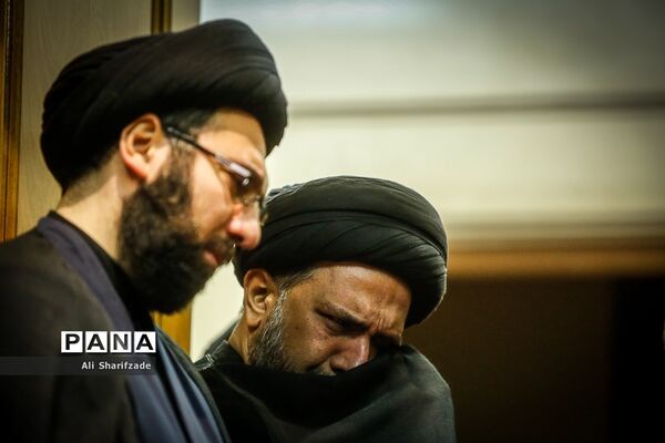 مراسم وداع با پیکر آیت‌الله هاشمی شاهرودی - مسجد امام صادق (ع)