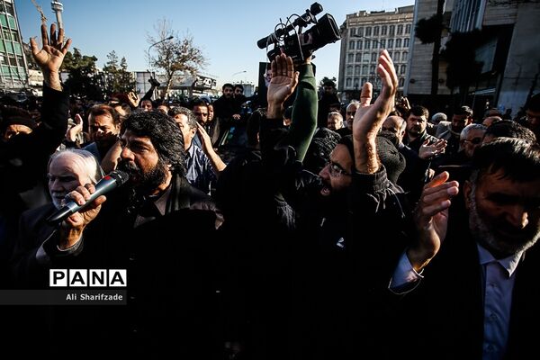 مراسم تشییع پیکر آیت‌الله هاشمی شاهرودی در تهران