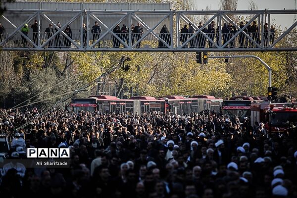 مراسم تشییع پیکر آیت‌الله هاشمی شاهرودی در تهران