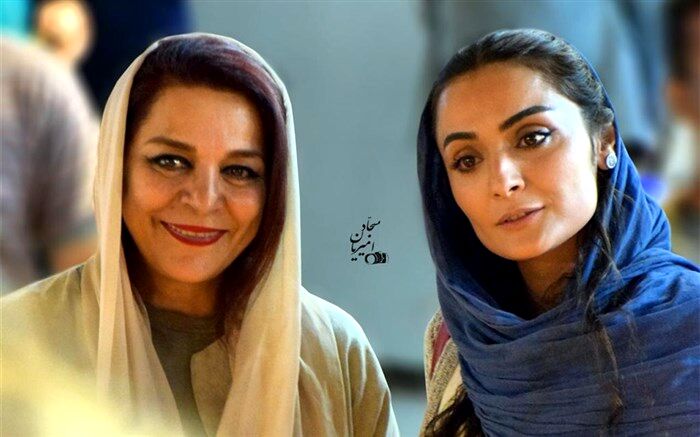 السا فیروزآذر کارگردان شد