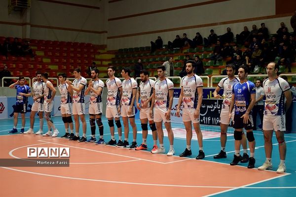 دیدار دو تیم شهرداری‌های تبریز و ورامین