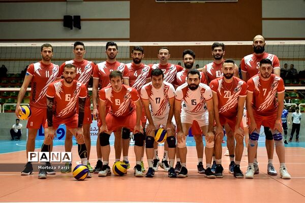 دیدار دو تیم شهرداری‌های تبریز و ورامین