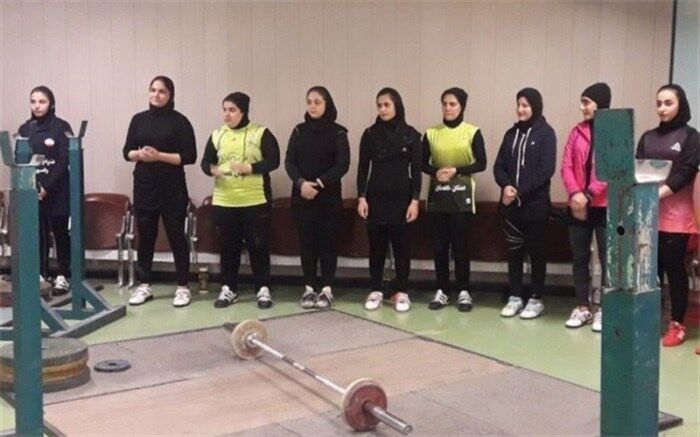 اردوی تیم‌های ملی وزنه‌برداری بانوان پایان یافت