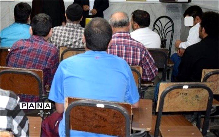 اداره کل زندان‌های تهران و کانون وکلای مرکز تفاهم‌نامه همکاری منعقد کردند