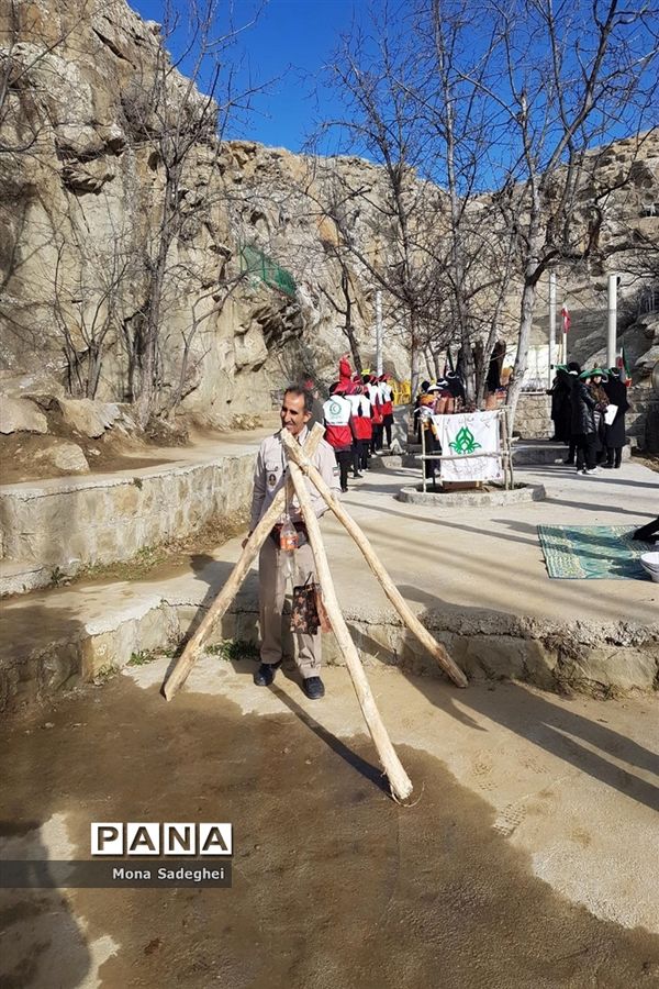 گردهمایی مربیان پیشتاز شهرستان راز وجرگلان