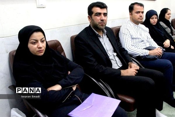 دیدار صمیمی جمعی از مقام‌آوران رشته «یو.سی.مس» با آیت الله صفایی بوشهری