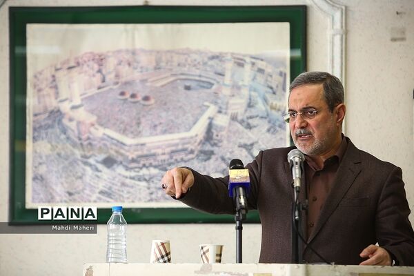 بازدید وزیر آموزش و پرورش  از دبیرخانه هیئت مرکزی گزینش