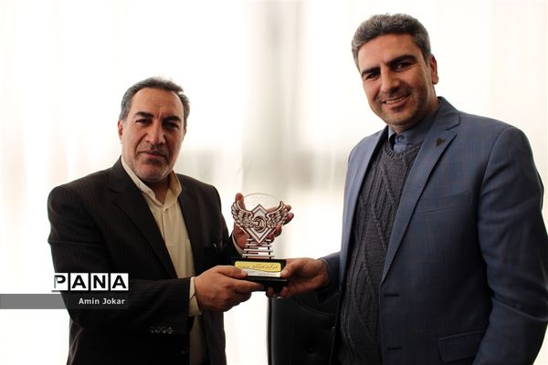 انعقاد تفاهم‌نامه همکاری بین آموزش و پرورش و راه آهن فارس