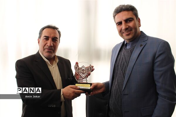 انعقاد تفاهم‌نامه همکاری بین آموزش و پرورش و راه آهن فارس