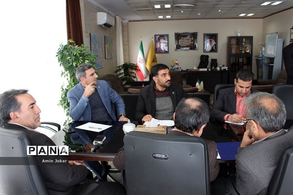 انعقاد تفاهم‌نامه همکاری بین آموزش و پرورش و راه آهن فارس