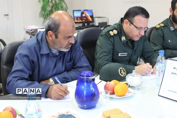 جلسه ستاد هماهنگی راهیان نور مرحله برادران بسیج دانش‌آموزی استان بوشهر