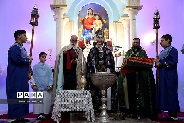 مراسم جشن سال نو ارامنه در کلیسای تارگمانچاتس مقدس
