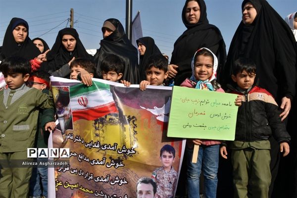 آیین تشییع پیکر شهید مدافع حرم علیرضا بریری در بابلسر