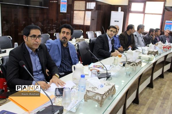 جلسه تخصصی سرگروه‌های درس تربیت‌بدنی و ناظران قطبی شهرستان‌ها و مناطق استان بوشهر