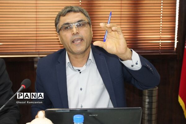 جلسه تخصصی سرگروه‌های درس تربیت‌بدنی و ناظران قطبی شهرستان‌ها و مناطق استان بوشهر