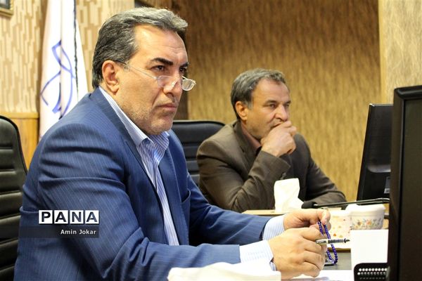 نخستین نشست شورای هماهنگی تشکل‌های دانش‌آموزی استان فارس
