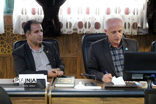 نخستین نشست شورای هماهنگی تشکل‌های دانش‌آموزی استان فارس