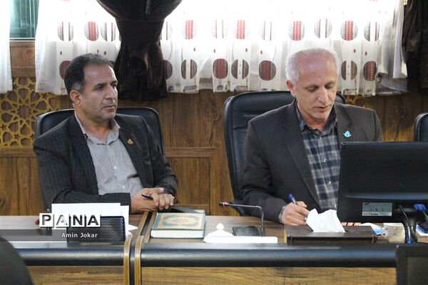 نخستین نشست شورای هماهنگی تشکل‌های دانش‌آموزی استان فارس