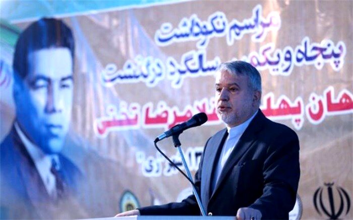 پنجاه و یکمین سالگرد درگذشت جهان پهلوان تختی در محل آرامگاه او برگزارشد
