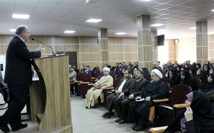 حال امروز آموزش و پرورش در هر جامعه ای نمایان گر وضعیت آینده آن کشور و جامعه است.