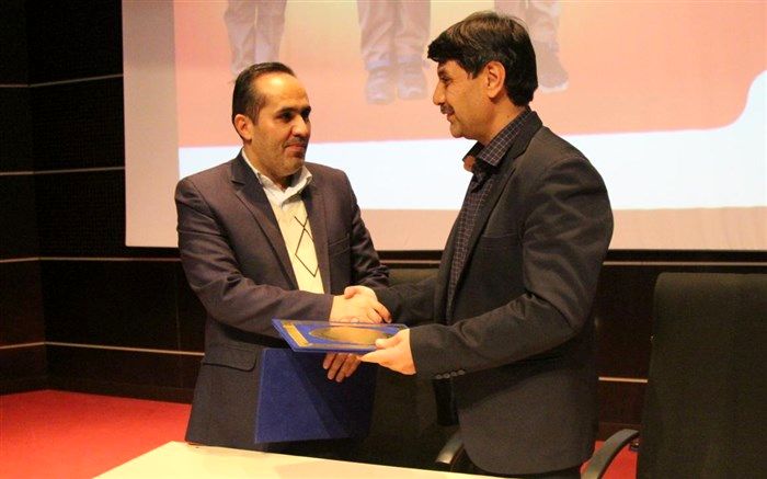 تفاهم نامه همکاری بین سازمان دانش آموزی و سازمان مدیریت پسماند قم به امضاء رسید