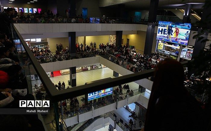 «چارسو» کاخ هنرمندان جشنواره سی و هفتم فیلم فجر شد