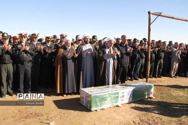 مراسم تشیع پیکر پاک و مطهر  شهید غلامحسن جام‌دوست در تربت جام