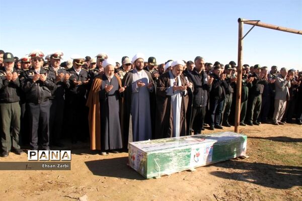 مراسم تشیع پیکر پاک و مطهر  شهید غلامحسن جام‌دوست در تربت جام