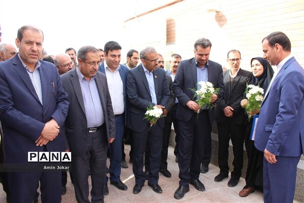راه اندازی نخستین مجتمع غذایی تولید تغذیه سالم  ویژه دانش‌آموزان در لارستان