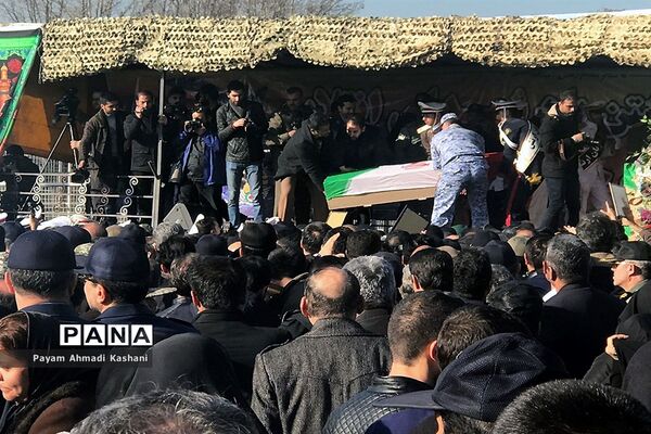 مراسم تشییع شهدای حادثه سقوط بوئینگ ۷۰۷