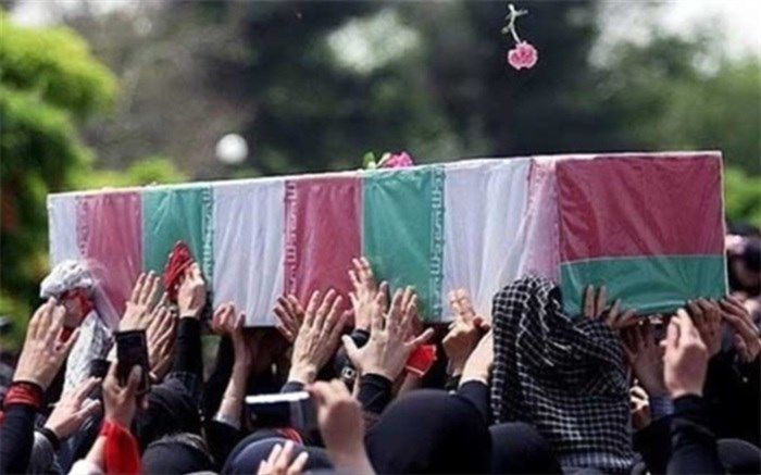 پیکرخلبان هواپیمای 707 ارتش  در امام زاده طاهر کرج به خاک سپرده شد