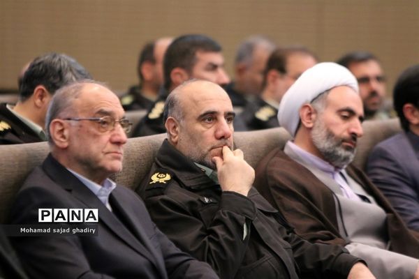 نخستین نشست مجمع خیرین امین در پلیس پایتخت