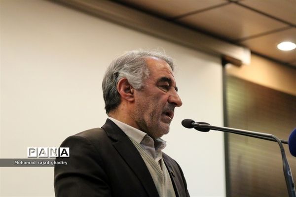 نخستین نشست مجمع خیرین امین در پلیس پایتخت