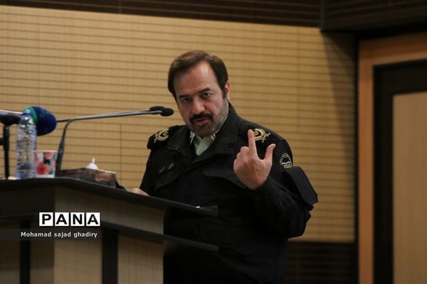 نخستین نشست مجمع خیرین امین در پلیس پایتخت