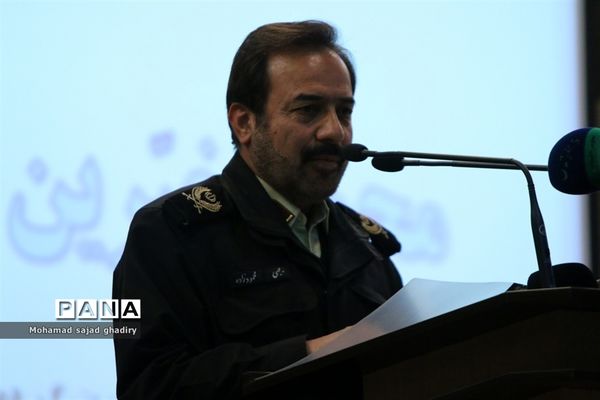 نخستین نشست مجمع خیرین امین در پلیس پایتخت