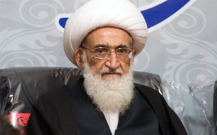 آیت الله نوری همدانی: اسلام بر نبود فقر در جامعه تاکید دارد