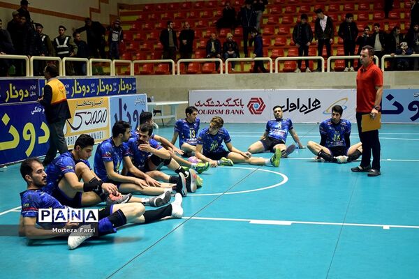 سرخ پوشان تبریزی با برد شهروند اراک یک قدم به پلی آف نزدیک تر شدند