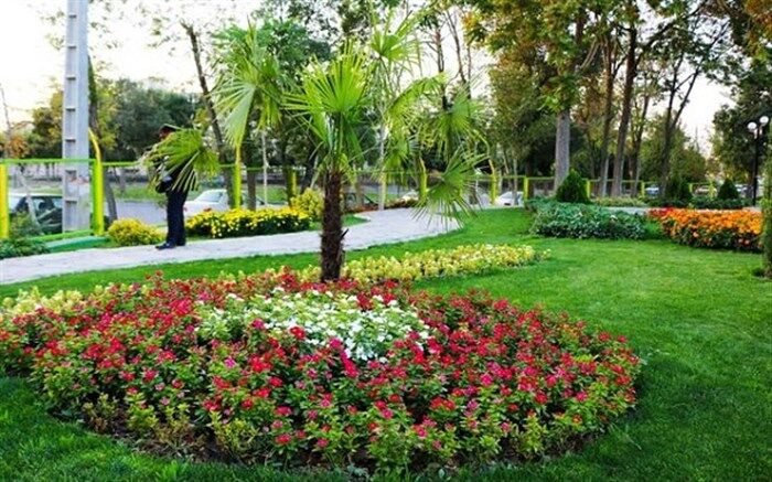 نوروز با ۴ میلیون بوته گل به ارومیه می آید