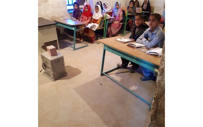 توزیع 91 دستگاه بخاری در روستاهای خاش در استان سیستان و بلوچستان + تصاویر