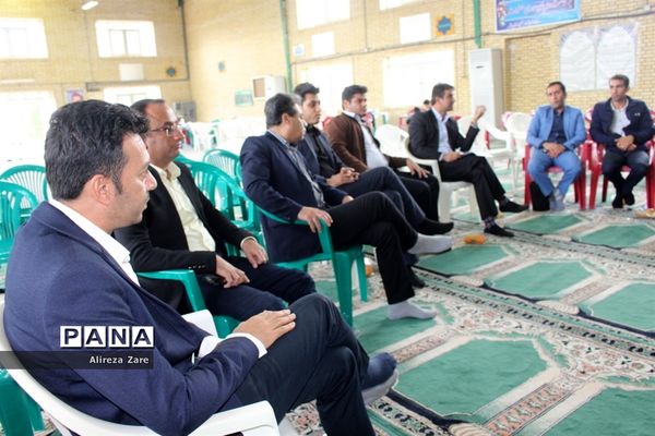 کار گروه تخصصی کارشناسان فناوری و نیروی انسانی آموزش و پرورش استان بوشهر