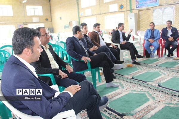 کار گروه تخصصی کارشناسان فناوری و نیروی انسانی آموزش و پرورش استان بوشهر