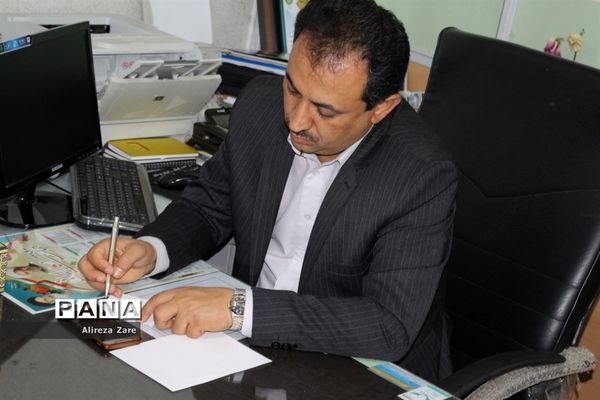 جلسه هم‌اندیشی حوزه معاونت پشتیبانی و سازمان دانش‌آموزی استان بوشهر