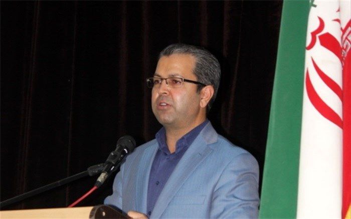 محمد احسانی: مدرسه، شاخص بالندگی و چراغ روشنایی بخش محله است