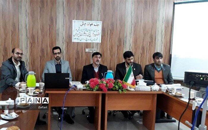 مسئول اتحادیه انجمن های اسلامی دانش آموزان خراسان شمالی: دستاوردهای چهل‌ساله انقلاب را در جشنواره "مدرسه انقلاب" به نمایش بگذاریم